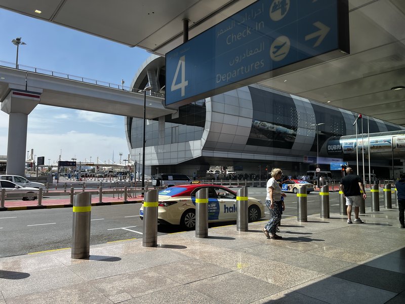 ईरान के हमलों के बीच कतर से सीमित उड़ानों का संचालन शुरू, भारत के लिए भी कई विमान भरेंगे उड़ान