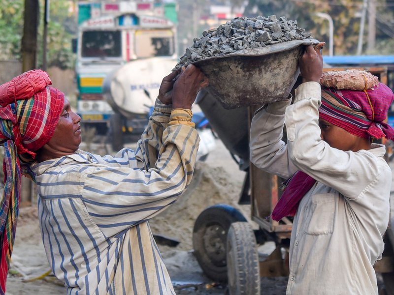 मार्च में भारत की श्रम बल सहभागिता दर स्थिर रही: केंद्र