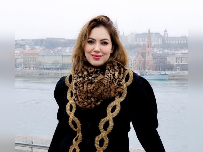 Munmun Dutta begins her workday with cuddles from a ‘curious’ rescue kitten