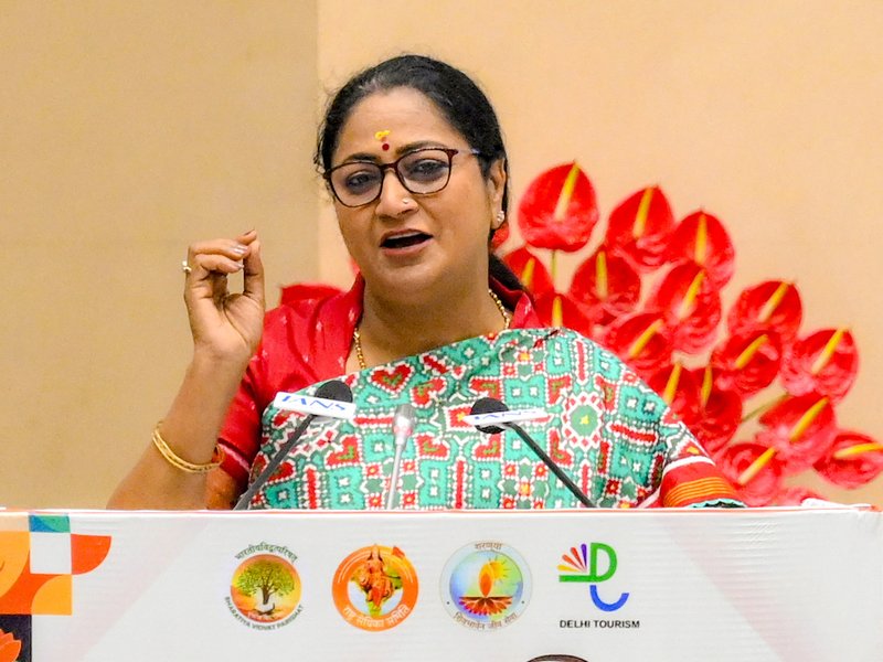 International Women’s Day fills us with energy to move forward with dignity, self-respect: Delhi CM Rekha Gupta