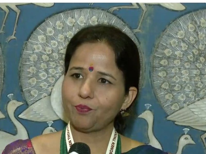 शिक्षा, स्वावलंबन और महिलाओं के विकास पर मंत्रालयों को दिए जाएंगे सुझाव: चारु कालरा