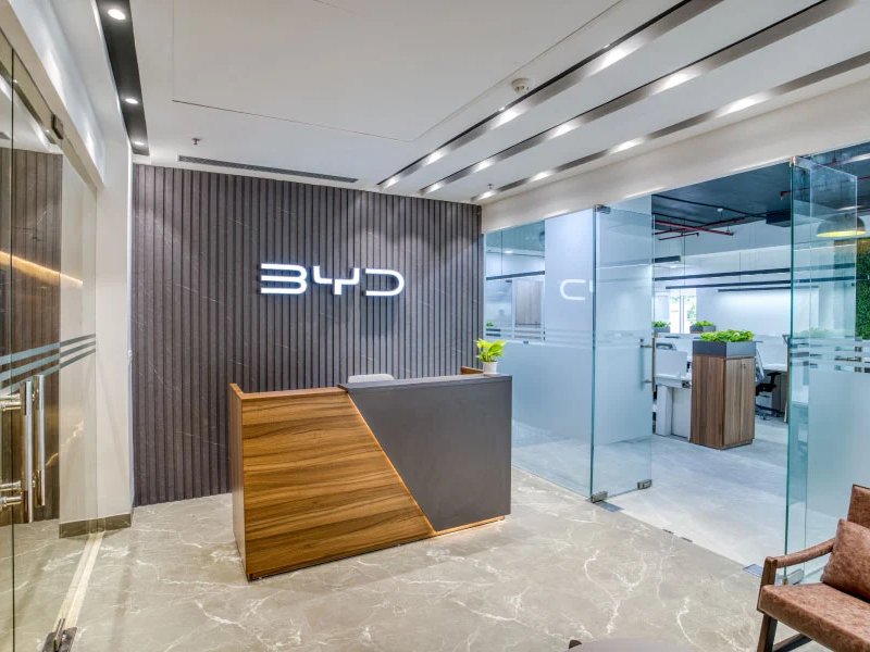 बीवाईडी की नई ब्लेड बैटरी 2.0 ने ईवी में मचाई हलचल; देगी 1,000 किमी से ज्यादा रेंज, सिर्फ 5 मिनट में होगी 10 से 70 प्रतिशत चार्ज