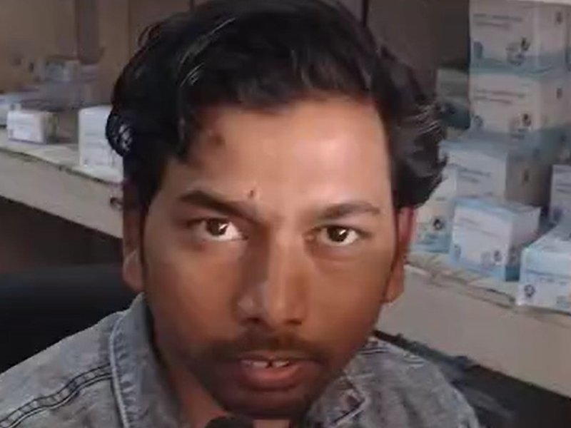 जामताड़ा में जन औषधि केंद्र से सस्ते दरों पर मिल रही हैं दवाइयां, लाभार्थियों ने पीएम मोदी का जताया आभार