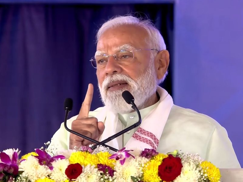 'Disrespect to Constitution', PM Modi calls out Trinamool govt's 'dirty politics' over Prez Murmu venue change