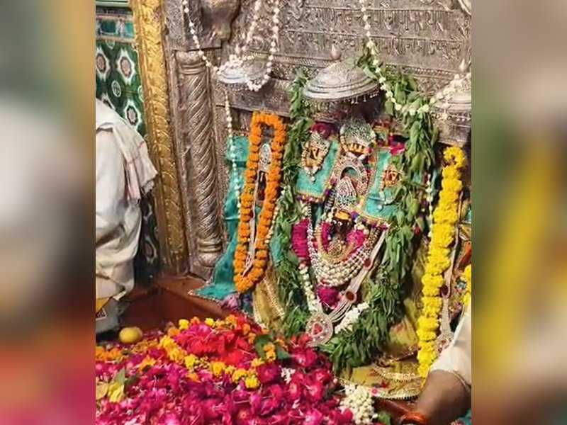 शीतला सप्तमी पर विजय और अभिजित मुहूर्त का संयोग, देखें मंगलवार का पंचांग 