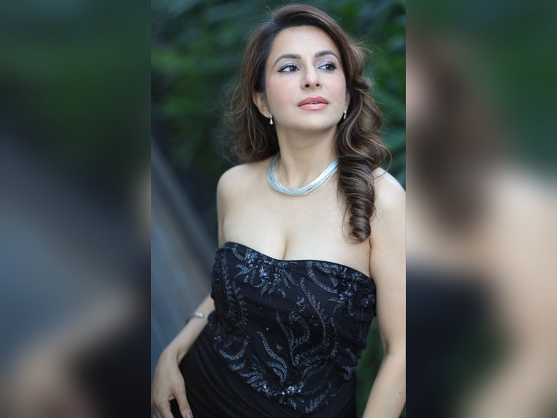 Being around Nana Patekar, Prakash Jha was like educating myself about acting: Roop Durgapal