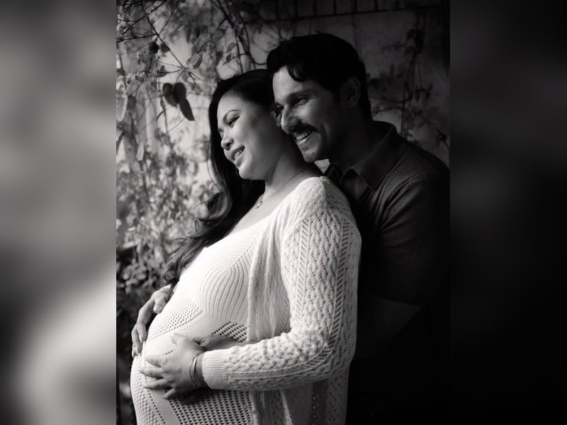 Randeep Hooda, Lin Laishram radiate warmth, glow in maternity pictures as they prepare to welcome 1st child