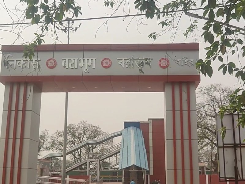 पश्चिम बंगाल के बाराभूम रेलवे स्टेशन का कायाकल्प, यात्रियों और स्थानीय लोगों ने की तारीफ 