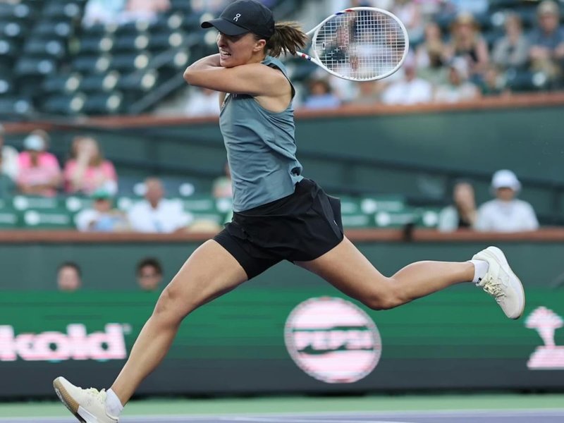 Indian Wells Open: Swiatek beats Sakkari, Pegula moves past Pegula 