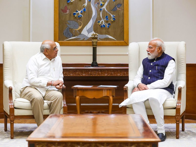 दिल्ली: गुजरात के मुख्यमंत्री भूपेंद्र पटेल ने नई दिल्ली में प्रधानमंत्री नरेंद्र मोदी से मुलाकात की