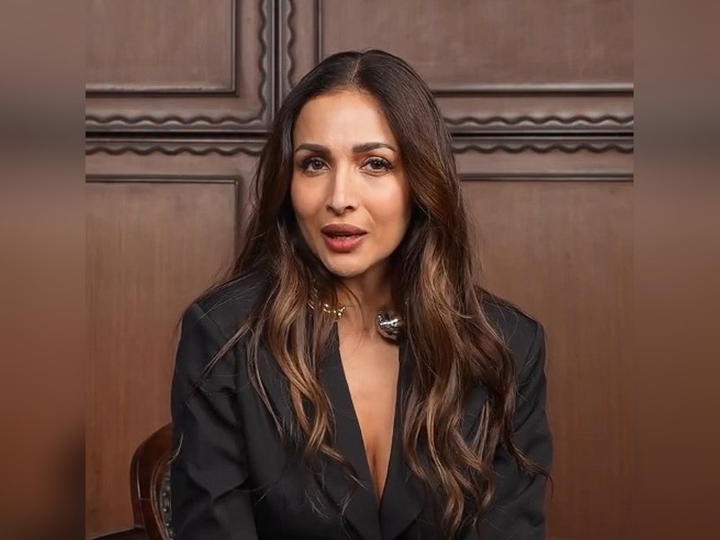 Malaika Arora calls Navjot Singh Sidhu her ‘lifelong friend’ on The Great Indian Kapil Show