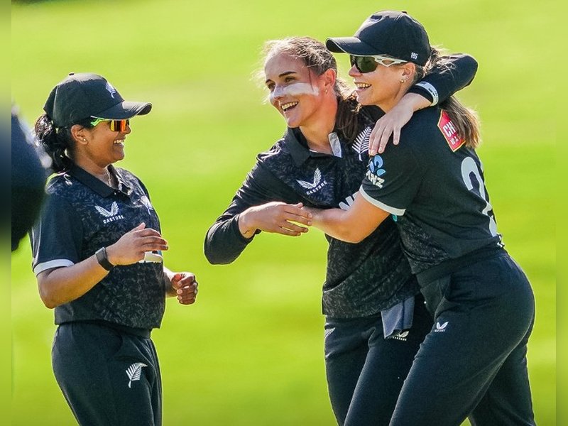 न्यूजीलैंड महिला टीम ने 3-0 से जीती वनडे सीरीज, जिम्बाब्वे को तीसरे वनडे में 200 रन से हराया