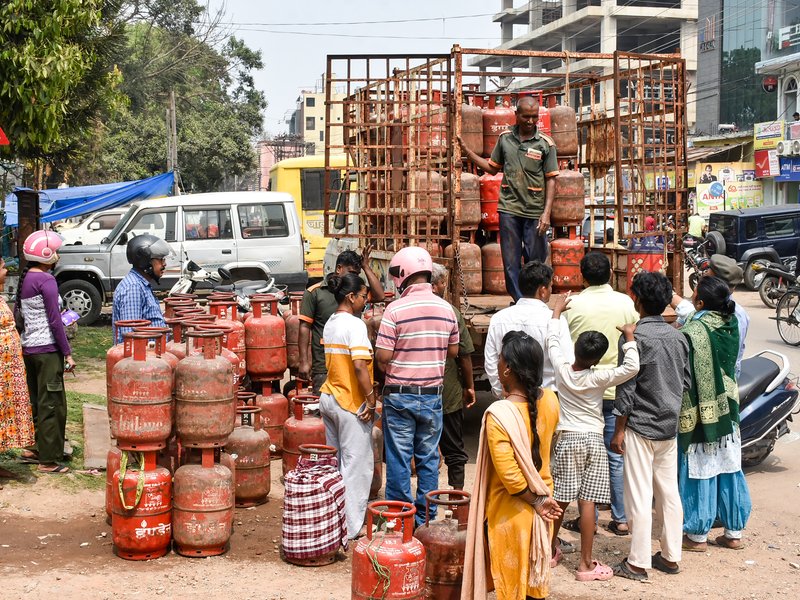 50 lakh LPG cylinders being supplied per day, avoid panic booking: Govt
