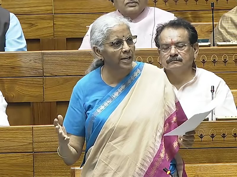 वित्त वर्ष 26 के लिए भारत का राजकोषीय घाटा संशोधित अनुमानों के अनुरूप रहेगा : वित्त मंत्री निर्मला सीतारमण