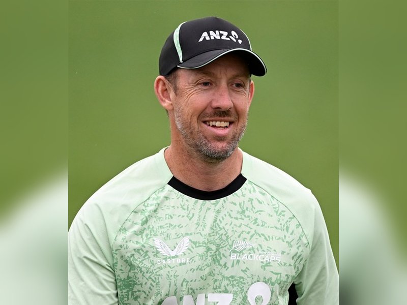 New Zealand assistant coaches Ronchi, Oram granted leave for PSL stint