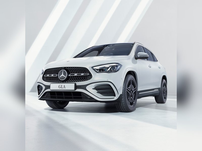 मर्सिडीज-बेंज इंडिया ने गाड़ियों के दाम करीब 2 प्रतिशत बढ़ाए, एक अप्रैल से होंगे लागू  