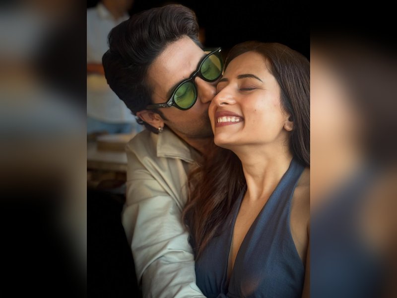 Ravie Dubey reveals his sweet ritual with wife Sargun Mehta in the morning 