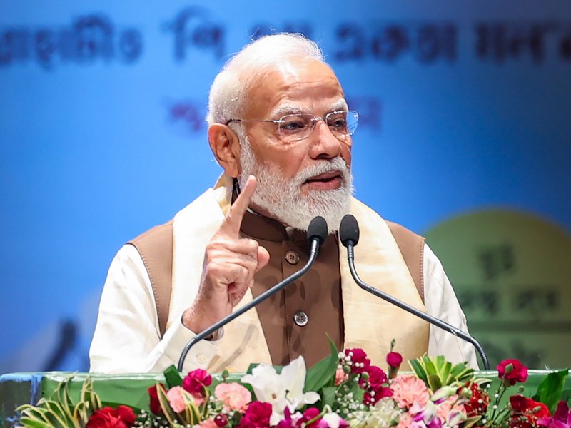 PM Modi Talks to 4 Countries