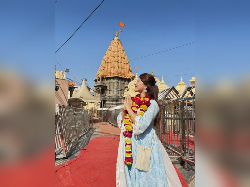 Aditi Bhatia offers prayers at the Mahakal Temple in Ujjain after 'Kerala Story 2' release