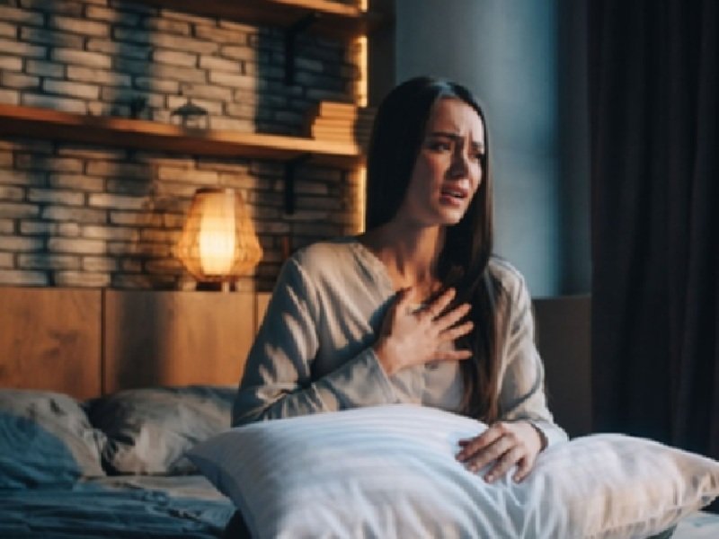 सुबह उठते ही नाक हो जाती है बंद, शरीर में बढ़ते कफ का है संकेत