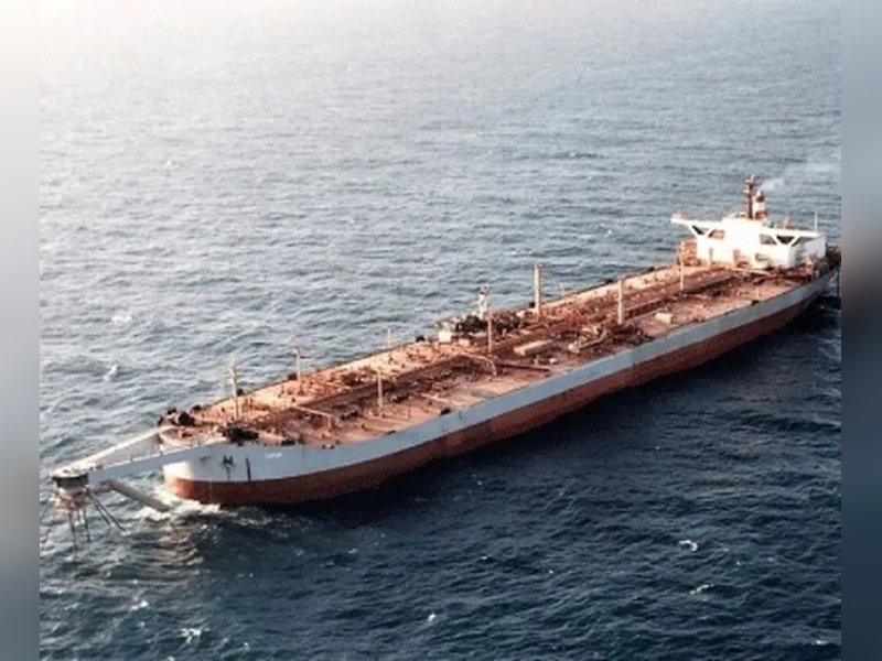 Another Indian ship sails safely out of UAE port to head for home