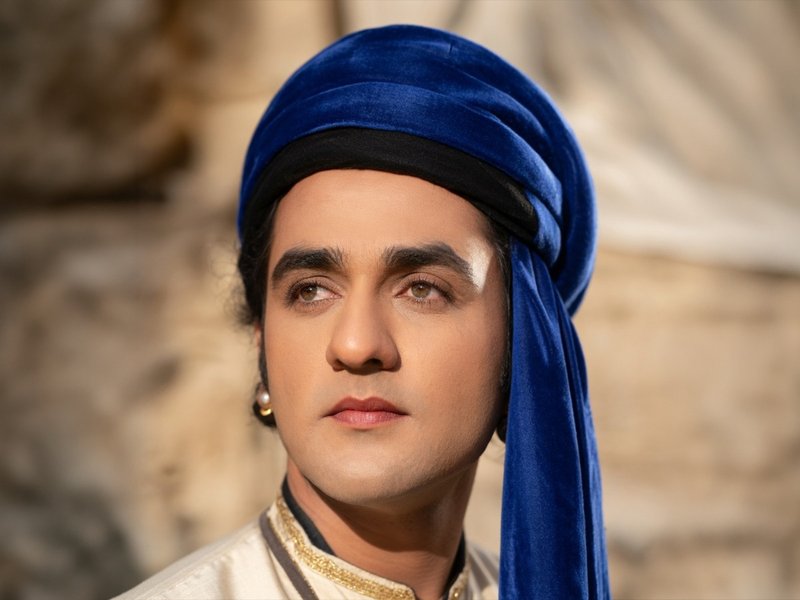 दोस्तों की सलाह पर बिना माता-पिता को बताए पुणे पहुंचे थे 'मझले सरकार', हर फिल्म में दिखी दमदार उपस्थिति  