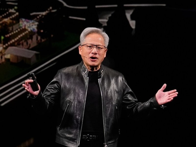 Nvidia CEO highlights closer ties as Samsung unveils HBM4E chip