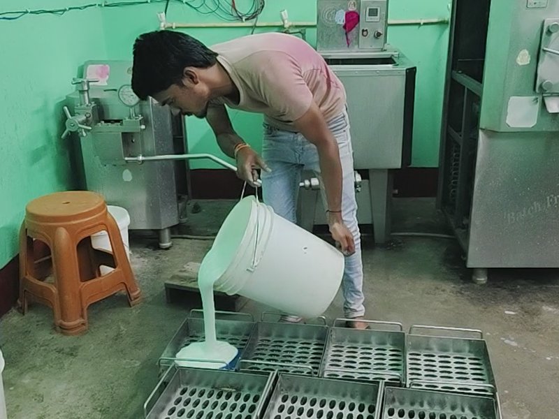 छोटी दुकान से बड़ी फैक्ट्री तक: पीएमएफएमई योजना ने बिहार के अरविंद की बदली किस्मत