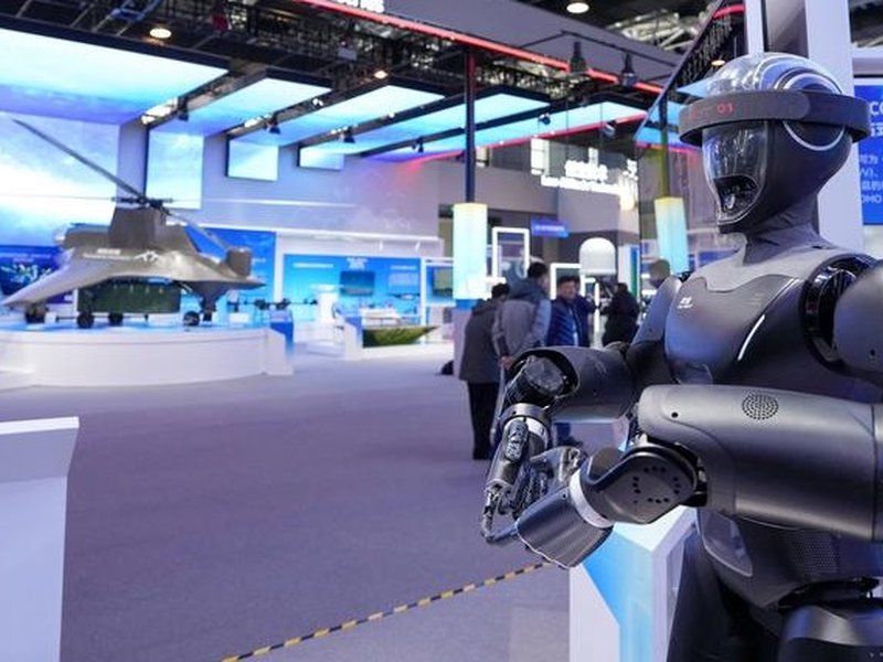 US warns of China AI, robot threat