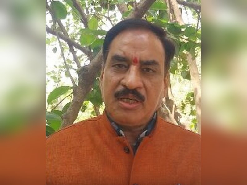 वाराणसी गंगा इफ्तार विवाद पर भड़के विनोद बंसल, बोले-हिंदू आस्था पर हमला बर्दाश्त नहीं