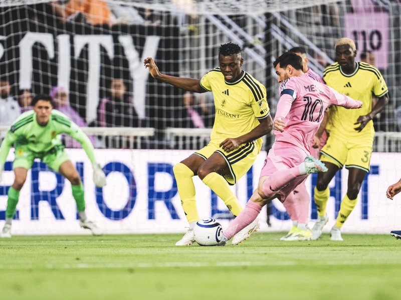 मेसी के 900वें गोल के बावजूद मियामी कॉनकाकाफ चैंपियंस कप से बाहर 