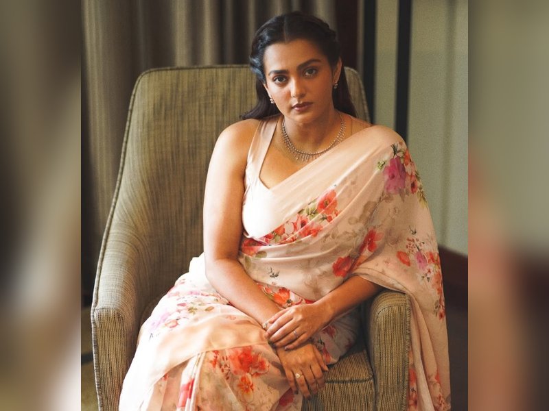 Parvathy Thiruvothu shares experience of working with Hrithik Roshan: Grounded and risk-taking storytelling