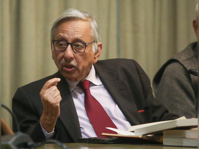 In Eid message, Mani Shankar Aiyar says Muslims face global challenges