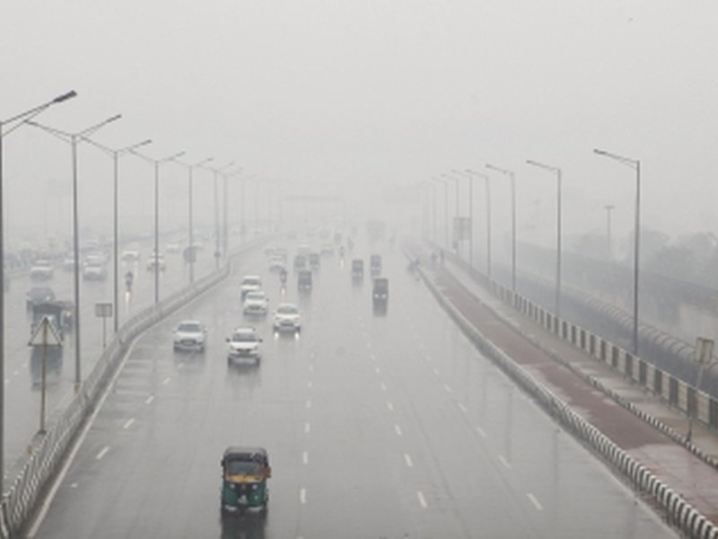 Rain brings foggy morning to Delhi-NCR; more showers likely on March 23