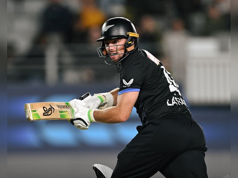 Neesham to lead NZ against SA after thumb injury rules out Tom Latham