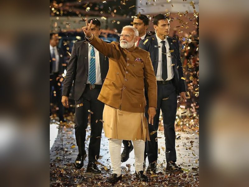 प्रधानमंत्री मोदी के नाम दर्ज सबसे लंबे समय तक सरकार चलाने का रिकॉर्ड, भाजपा नेताओं ने दी बधाई