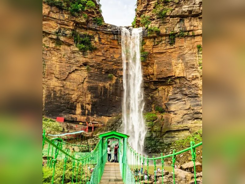 तेलहर कुंड से तुतला भवानी झरना तक, प्रकृति की खूबसूरती से सराबोर बिहार की ये 5 जगहें, नहीं घूमा तो घूम आइए