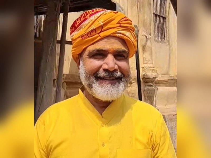 पीएम मोदी का अब तक का शासनकाल बेहद प्रशंसनीय रहा है: संतोष तिवारी