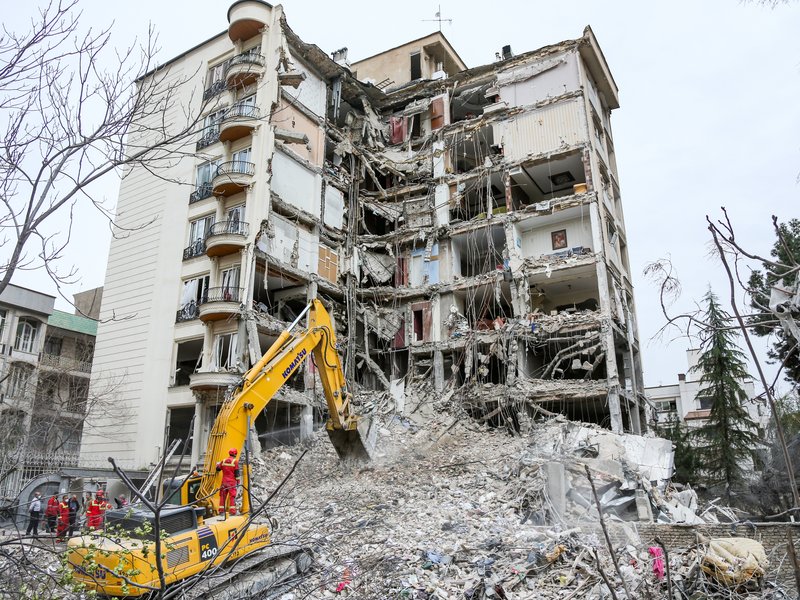 ईरान के लोग हवाई हमलों और जरूरी अपडेट को ट्रैक करने के लिए इस ऐप का कर रहे इस्तेमाल 