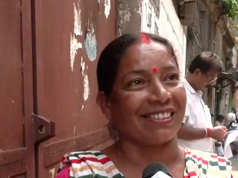 Bhabanipur buzz: Mamata Banerjee holds ground as high-stakes battle intensifies in West Bengal