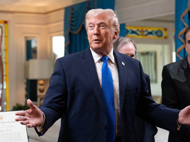 Trump says Iran offered gesture as talks advance