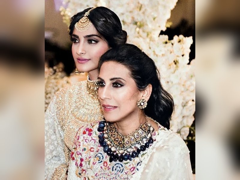 Sonam Kapoor to mother Sunita on b’day: I carry you with me in everything I do
