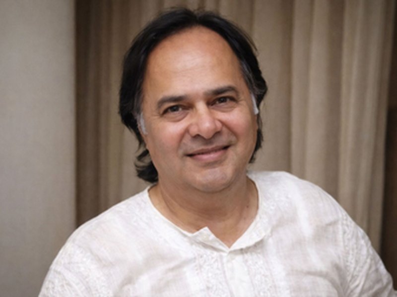 पहली फिल्म के दौरान लॉ फाइनल ईयर में थे फारूख शेख, 7 सौ मिली थी फीस