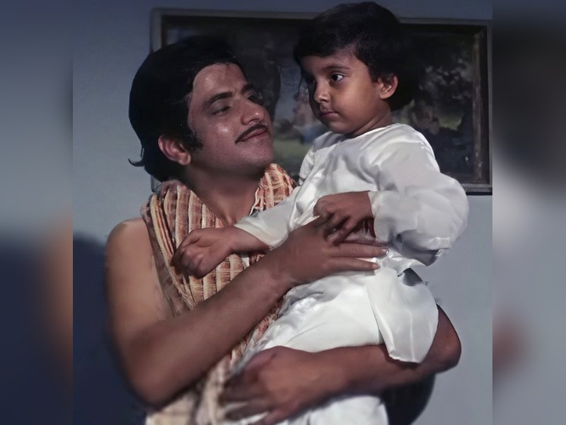 Master Raju relives ‘Parichay’ days with Jeetendra with throwback picture 