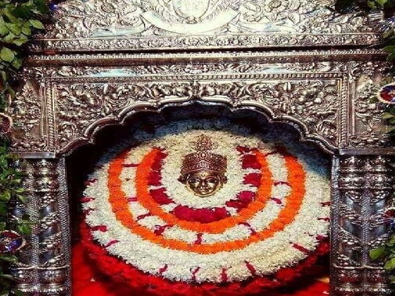 नवरात्रि के आठवें दिन मां महागौरी की कृपा पाने के लिए इन मंदिरों में करें दर्शन