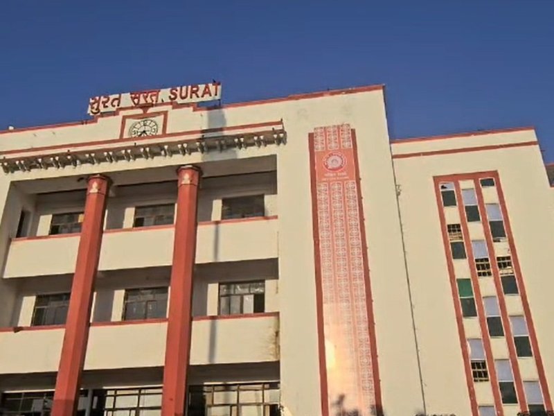 सूरत रेलवे स्टेशन बनेगा मल्टी-मॉडल ट्रांसपोर्ट हब