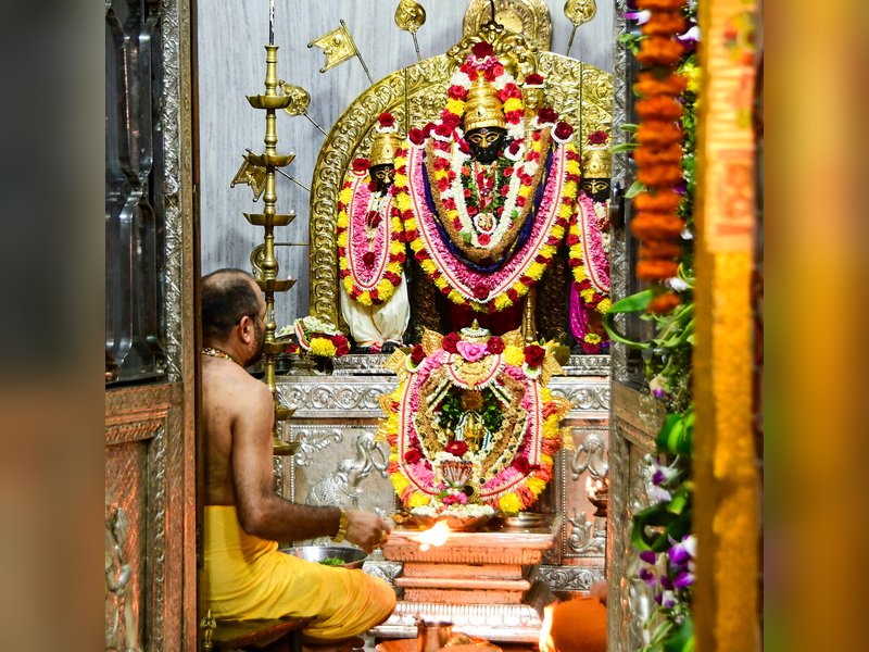 'प्रभु श्री राम भारतीय चेतना के आदर्श', रामनवमी पर सीएम योगी और नीतीश कुमार समेत कई बड़े नेताओं ने दी शुभकामनाएं