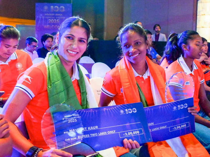 Navneet Kaur, Hardik Singh named Players of the Year; Zafar Iqbal gets Lifetime Achievement Award in the Hockey India 8th Annual Awards in New Delhi on Friday. Photo credit: Hockey India