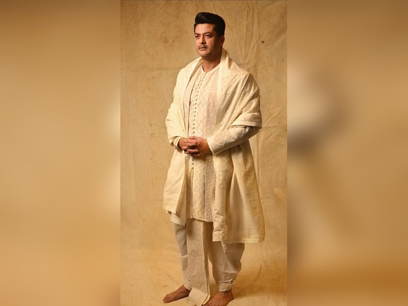 Jisshu Sengupta explains the stark difference between Hindi and Bengali film industries