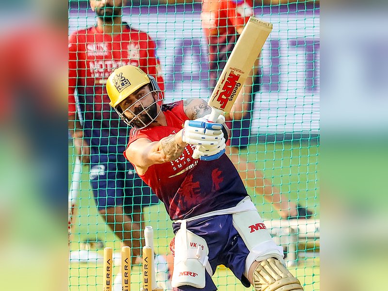 आईपीएल 2026: विराट कोहली इस पाकिस्तानी दिग्गज को छोड़ देंगे पीछे, सिर्फ 29 रन की जरूरत